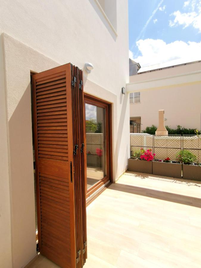 Apartments Leticia วรซี ภายนอก รูปภาพ