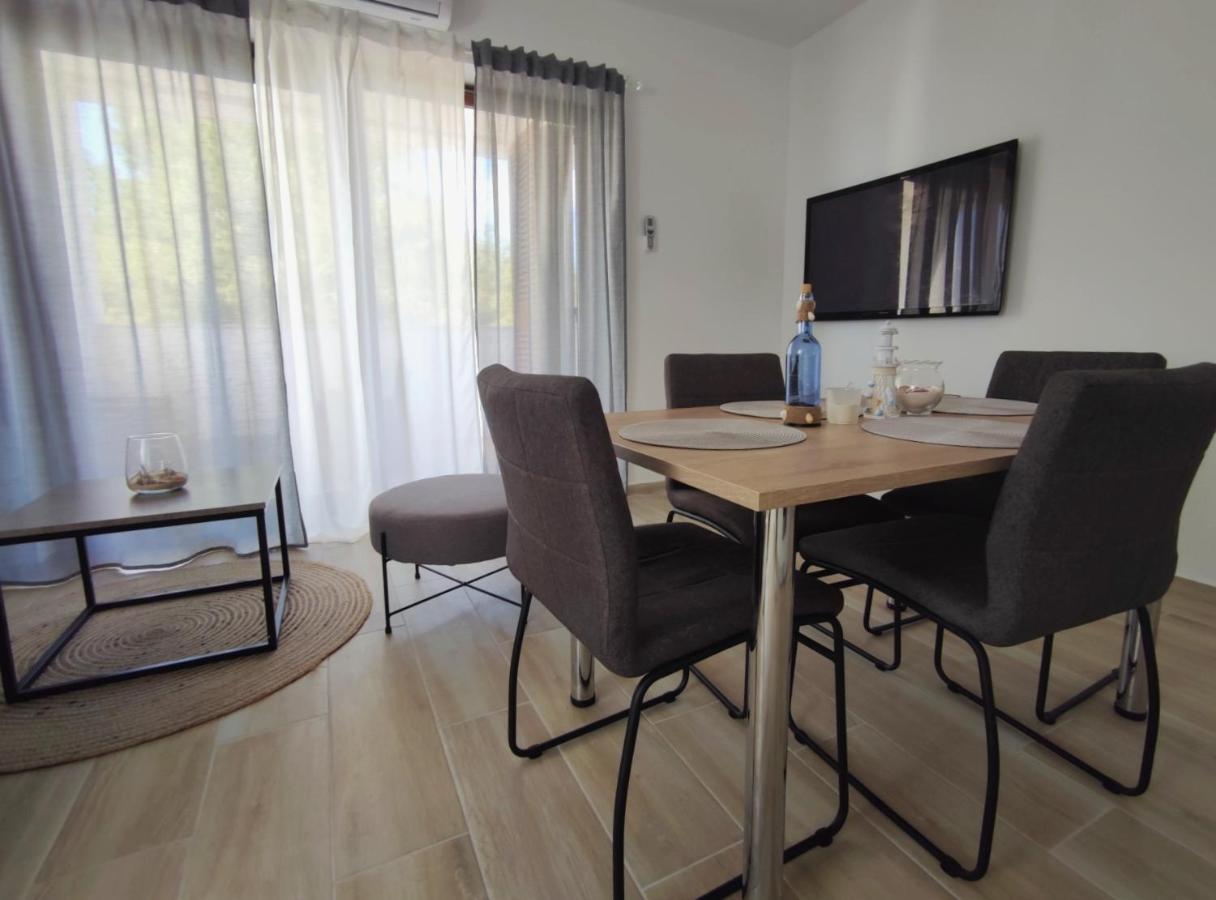 Apartments Leticia วรซี ภายนอก รูปภาพ