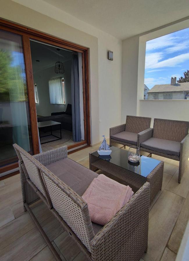 Apartments Leticia วรซี ภายนอก รูปภาพ