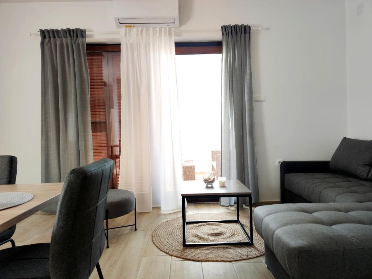 Apartments Leticia วรซี ภายนอก รูปภาพ