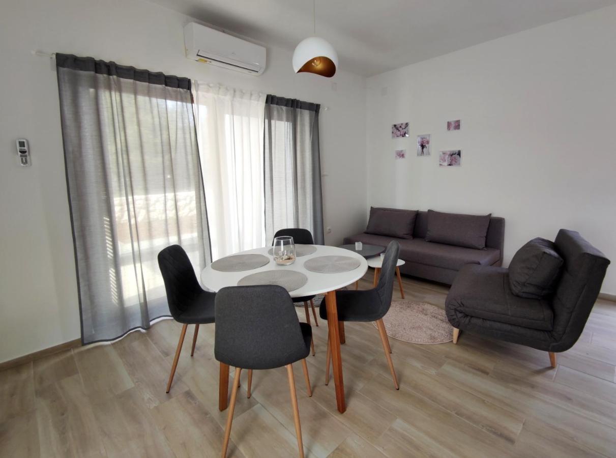 Apartments Leticia วรซี ภายนอก รูปภาพ