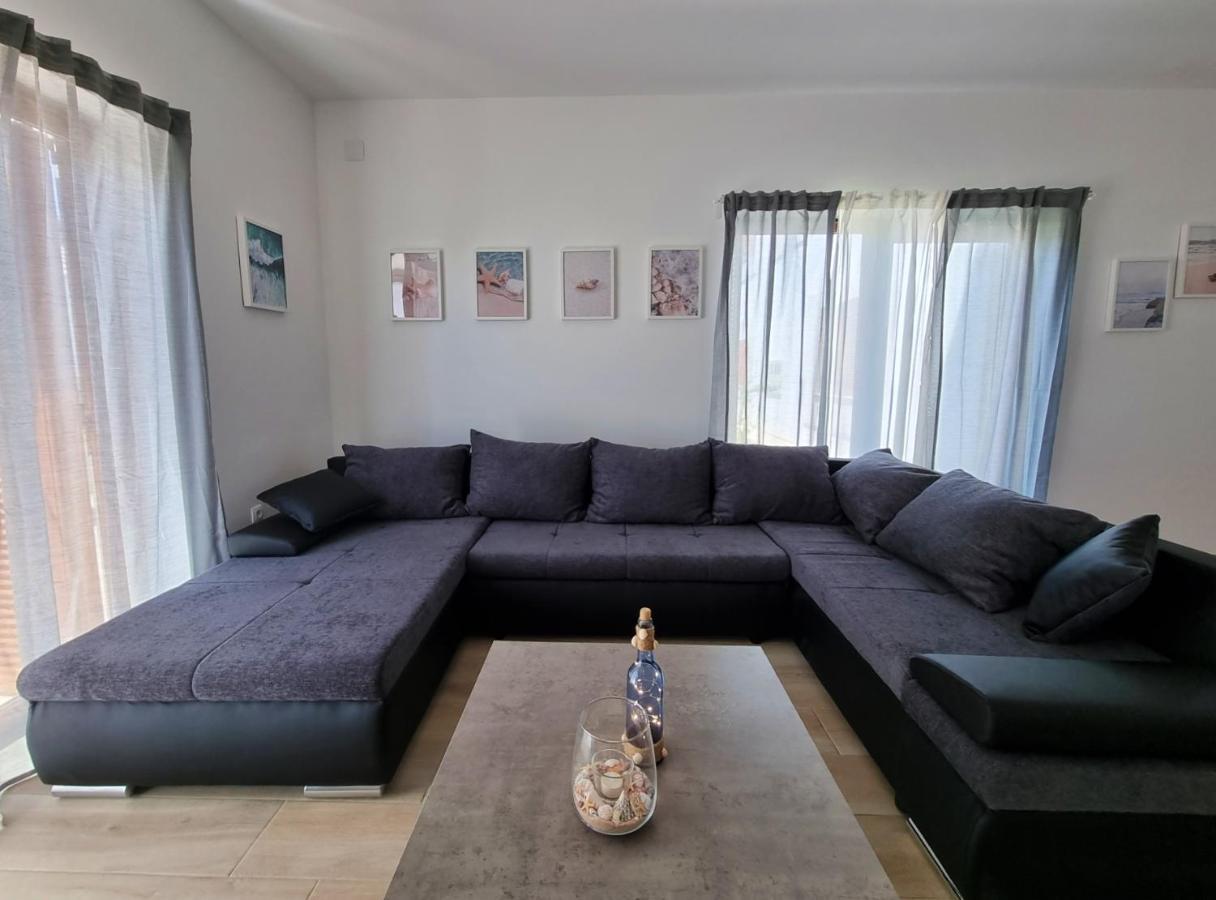 Apartments Leticia วรซี ภายนอก รูปภาพ